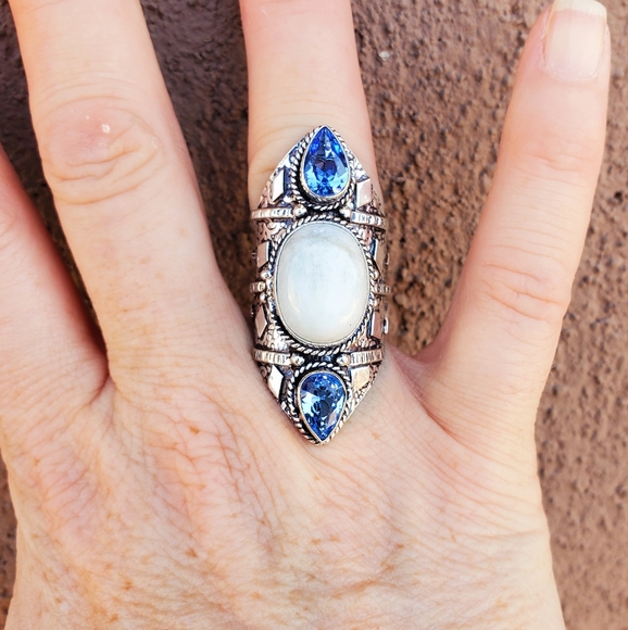 New Rainbow Moonstone & Blue Topaz 925 Silver Statement Ring. - Picture 5 of 12